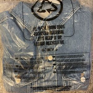 Anthropology denim boyfriend jacket by Pilcro